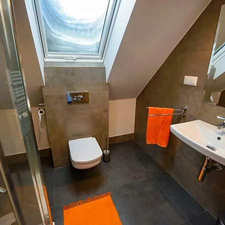 Nad Stawem 克雷尼察